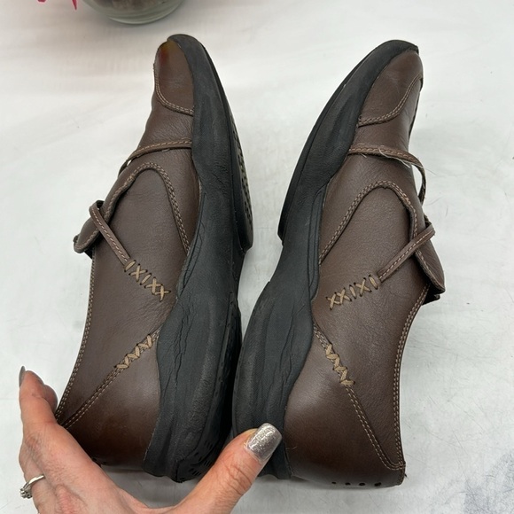 Clarks Brown Leather Loafer Size 9 MCL4814 - Picture 6 of 9